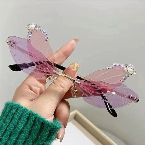 Dragonfly Wings Purplish Sunglasses - Picture 1 of 6